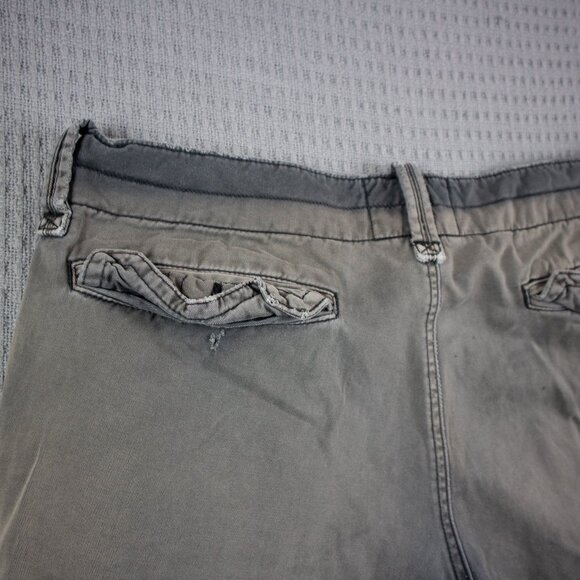 American Eagle Sunfaded Gray Cargo Shorts / 36 - Picture 5 of 9